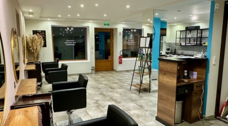 LOCAL PROFESSIONNEL A LOUER - 65 M² : Photo