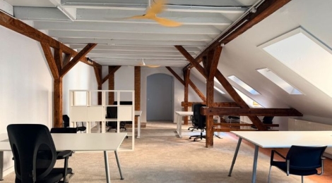Plateau de bureaux de 100 m² à louer : Photo