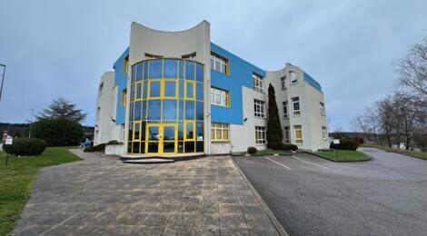 bâtiment THAON LES VOSGES : Photo