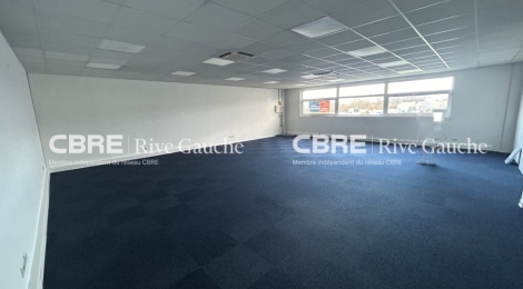À louer BUREAUX ECKBOLSHEIM 197 m² : Photo